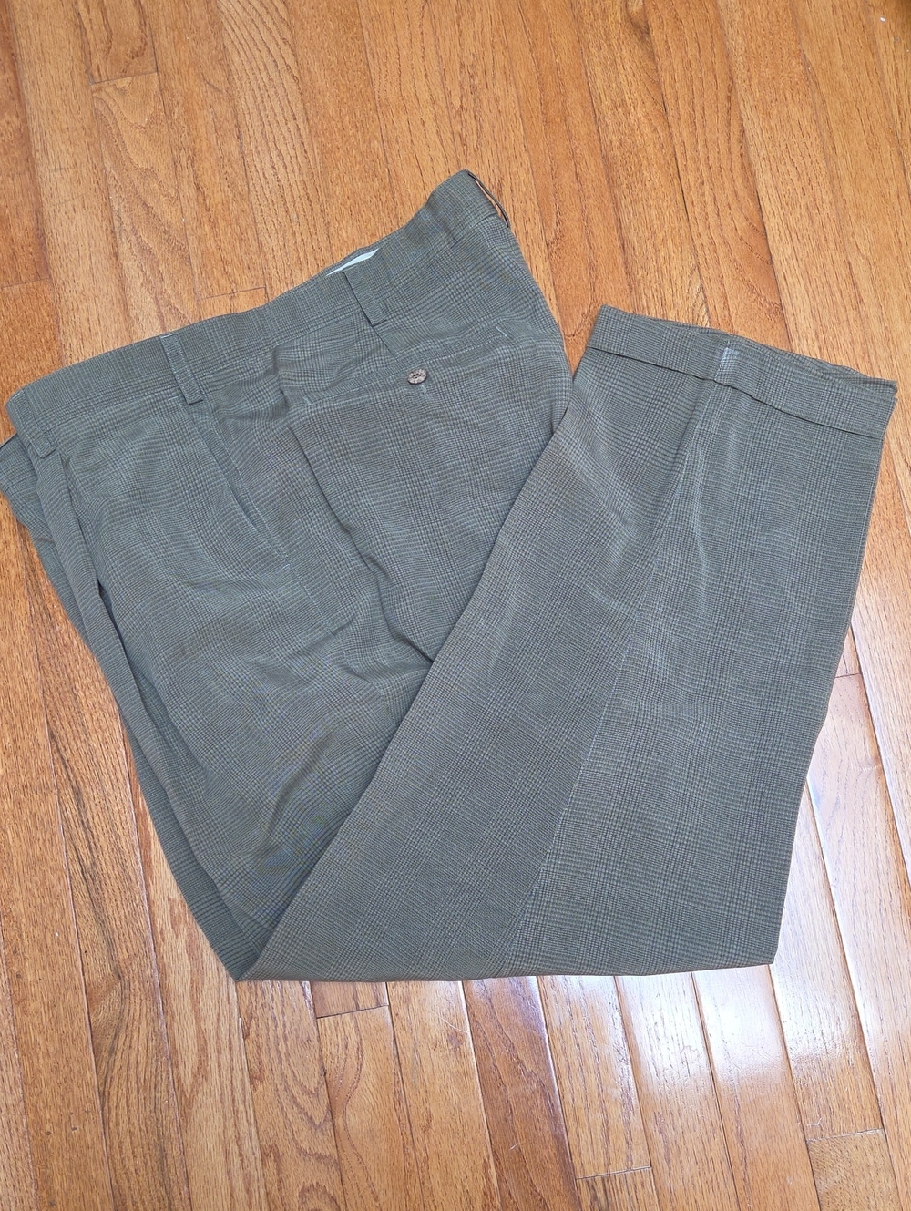 Tommy Bahama Glen Plaid 100% Tencel Pleated Dress Pants Sz 42